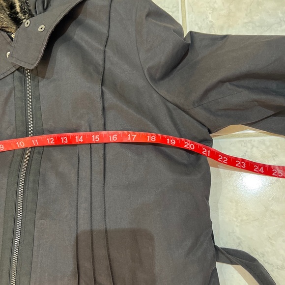 Amazing 7 For all Mankind 2 in 1 Black Hoodie Fur Removable Lining Parka S Great - Picture 11 of 13